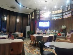 大堂-忆食尚腊味煲仔饭(华南城店)