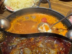 -旧街市鲜货老火锅(大光路店)