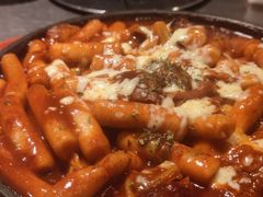 海鲜芝士炒年糕-MI WU FACTORY米屋美食工厂餐厅(绿地店)
