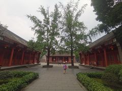 -房湖公园