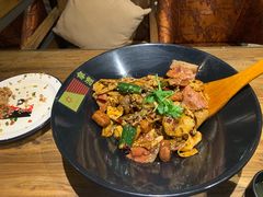 -拿渡麻辣香锅(银泰创意城店)