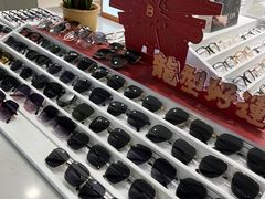 -镜客眼镜(浦江欢乐颂店)