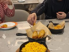 -必胜客(WOW梦之城店)