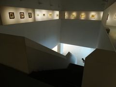 一楼通往二楼的楼梯-上海油画雕塑院