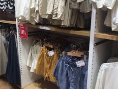 -优衣库(上海虹口龙之梦店)