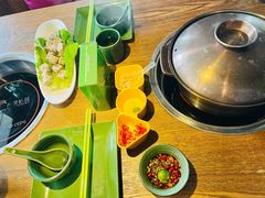-芭缇沁园椰子鸡(中航紫金新天地店)