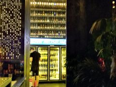 -啤客走廊