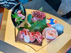 -铭牛烧肉·和牛海鲜自助(高新月牙湖店)