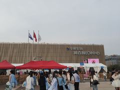 -华熙生物·润百颜ECM中心