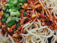 -一品红烧鸭特色川菜(三岔湖店)