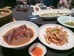 -铜锣湾·有麝自然香(渝北财富中心店)