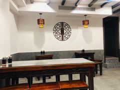 大堂-长人馄饨铺(解放街店)