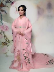 -盘子女人坊古装写真摄影(厦门总店)