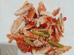 -红鼎豆捞·非遗鲍皇汤火锅(宝丰路店)