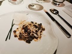 羊肚菌-Le Comptoir de Pierre Gagnaire