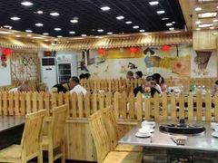 -屯老二农家铁锅炖·行业领军者(梅江店)