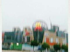 -必胜客(WOW南雄店)