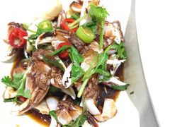 -赶海部落海鲜城(海阳路店)