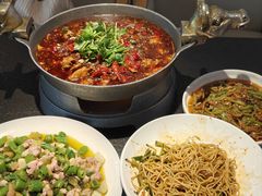 -万重锦·人文川菜馆(骡马市店)
