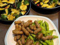 -华府九号海鲜烧烤大排档(龙域店)