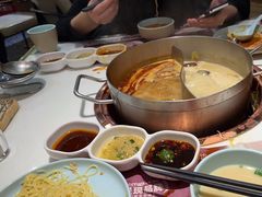 -洪氏嗨捞·猪肚鸡火锅(阳光天地店)