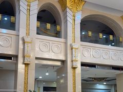 -碧中海汤泉汗蒸酒店