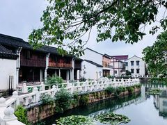 -丝绸小镇荻港古村