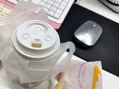 -麦当劳(虹梅路地铁站店)
