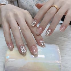 -LILY NAILS美甲美睫