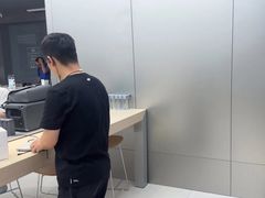 -DJI大疆(深圳华强北曼哈授权体验店)