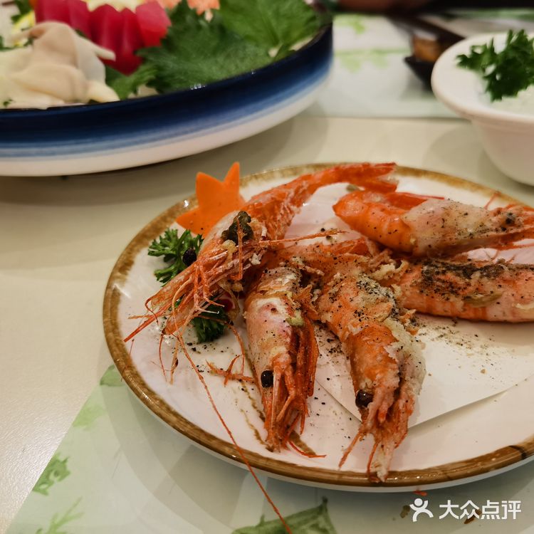 娃吃的鳗鱼饭一个半小时才上来