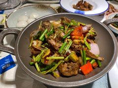 香辣鸭头-侬佳蒸菜馆(听潮店)