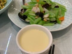 -红樱桃·欢乐餐厅(太原里店)