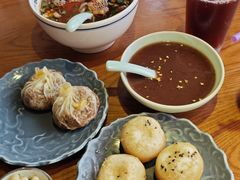 -鑫震源·苏式大虾生煎(山塘街店)