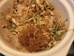 干捞粉丝煲-老牌坊鲁菜名店(美莲广场店)