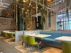 -红樱桃·欢乐餐厅(太原里店)