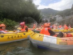 -虎啸峡漂流