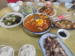 -华龙特色大骨鸡农家菜馆