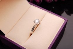 DSC_8704-威德钻石-克拉钻大本营(南京东路店)