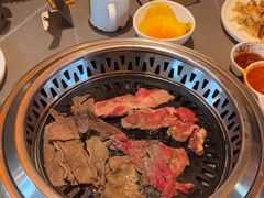 -黑金·寻焰自助百汇·烤肉·火锅(中街店)