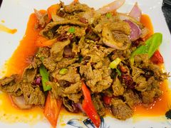 -撒拉人家.酸菜牦牛肉火锅