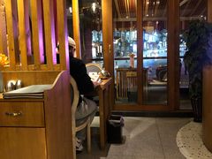 大堂-隔壁老王·家常云南菜(花巷店)