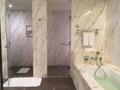 -杭州城中香格里拉大酒店