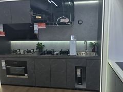 -苏宁易购(Suning Pro南京山西路店)