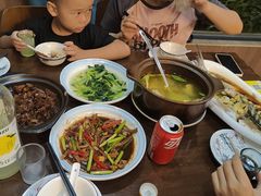 -李东农庄(中南百草园地标店)