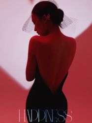 点击看大图 -至臻微拉婚纱摄影