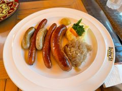 -LENBACH兰巴赫西餐啤酒坊(大连东港店)