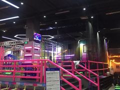 -酷跳蹦床主题公园(万胜广场店)