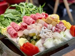 -樾餐厅泰式海鲜火锅(民歌湖店)