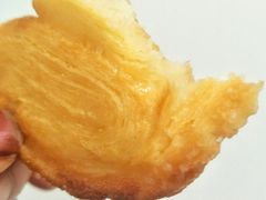 纯奶中蝴蝶酥-上海哈尔滨食品厂(淮海中路店)